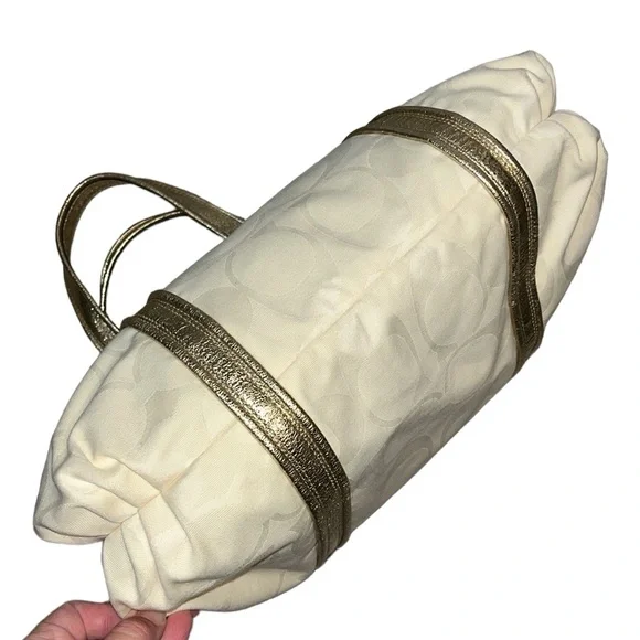 Coach Glam Poppy “Made for me by Coach” Should Bag Style 14979 - Picture 7 of 16